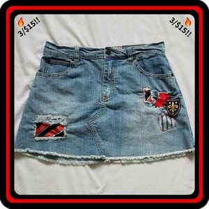 🔥3/$15🔥 Distressed Jean Mini Skirt, Patch Detail